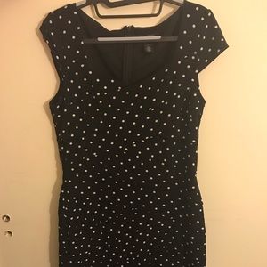 A beautiful polka dotted dress ✨✨